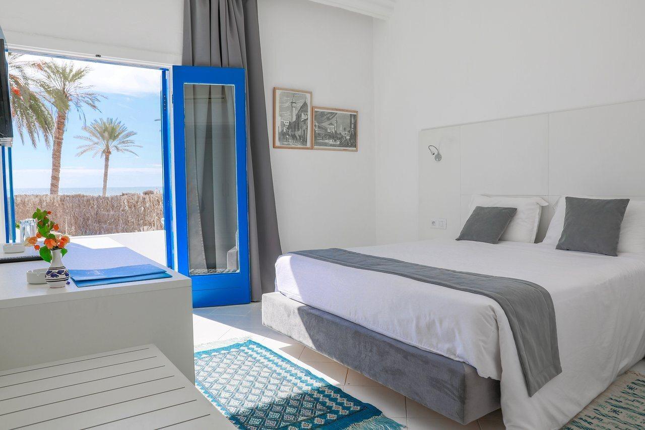 Hari Club Beach Resort Aghīr Exteriör bild