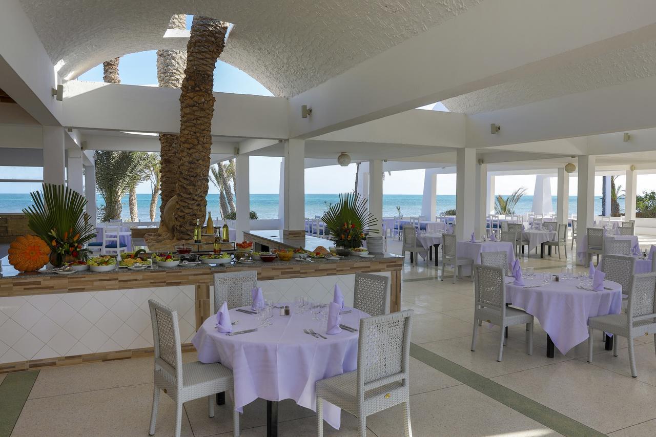 Hari Club Beach Resort Aghīr Exteriör bild