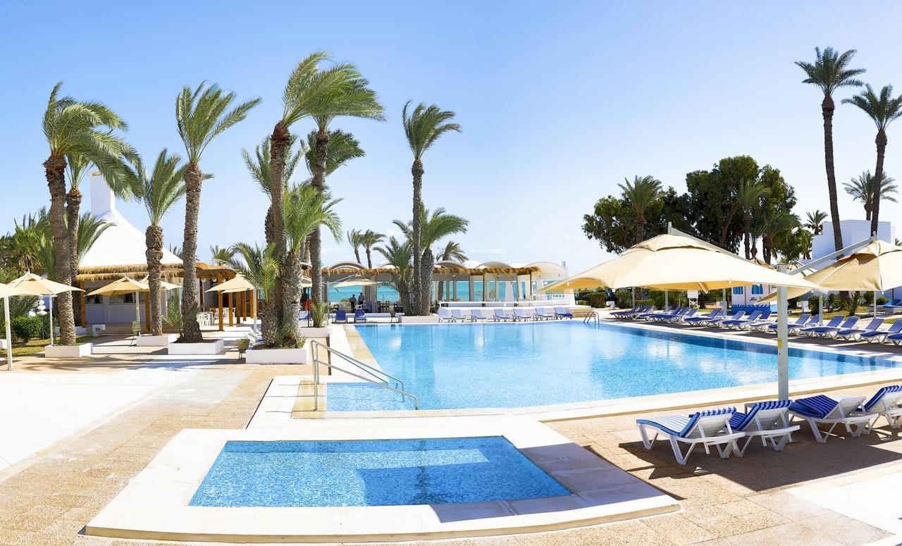 Hari Club Beach Resort Aghīr Exteriör bild