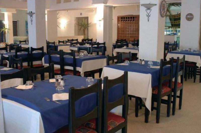 Hari Club Beach Resort Aghīr Exteriör bild