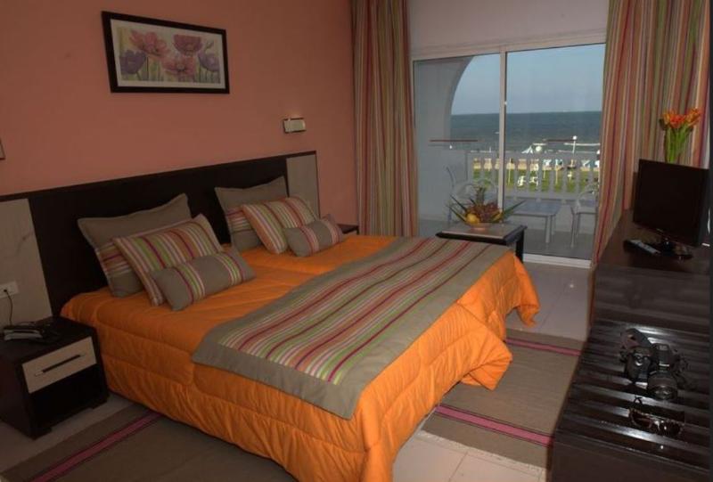 Hari Club Beach Resort Aghīr Exteriör bild